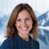 Porträt von Elena Gruber, Reiseexpertin bei Askypas.